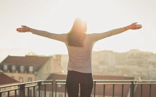 Online φθηνή ασφάλεια ζωής, εισοδήματος με καλύψεις για απρόοπτα και θάνατο